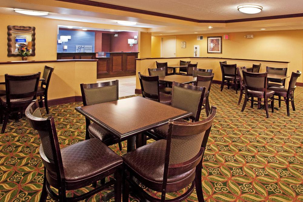 Holiday Inn Express London-I-70 By Ihg Zewnętrze zdjęcie