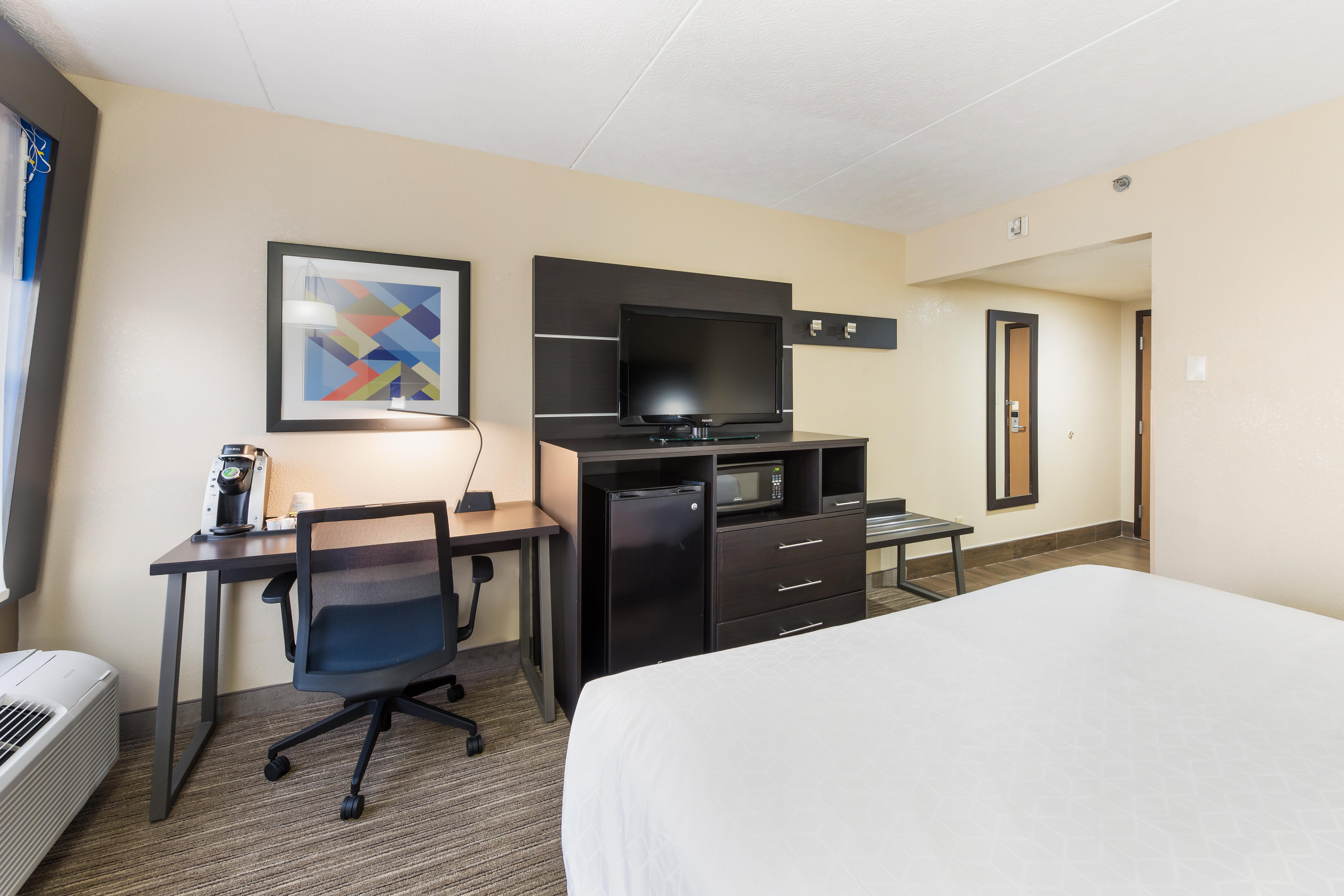 Holiday Inn Express London-I-70 By Ihg Zewnętrze zdjęcie
