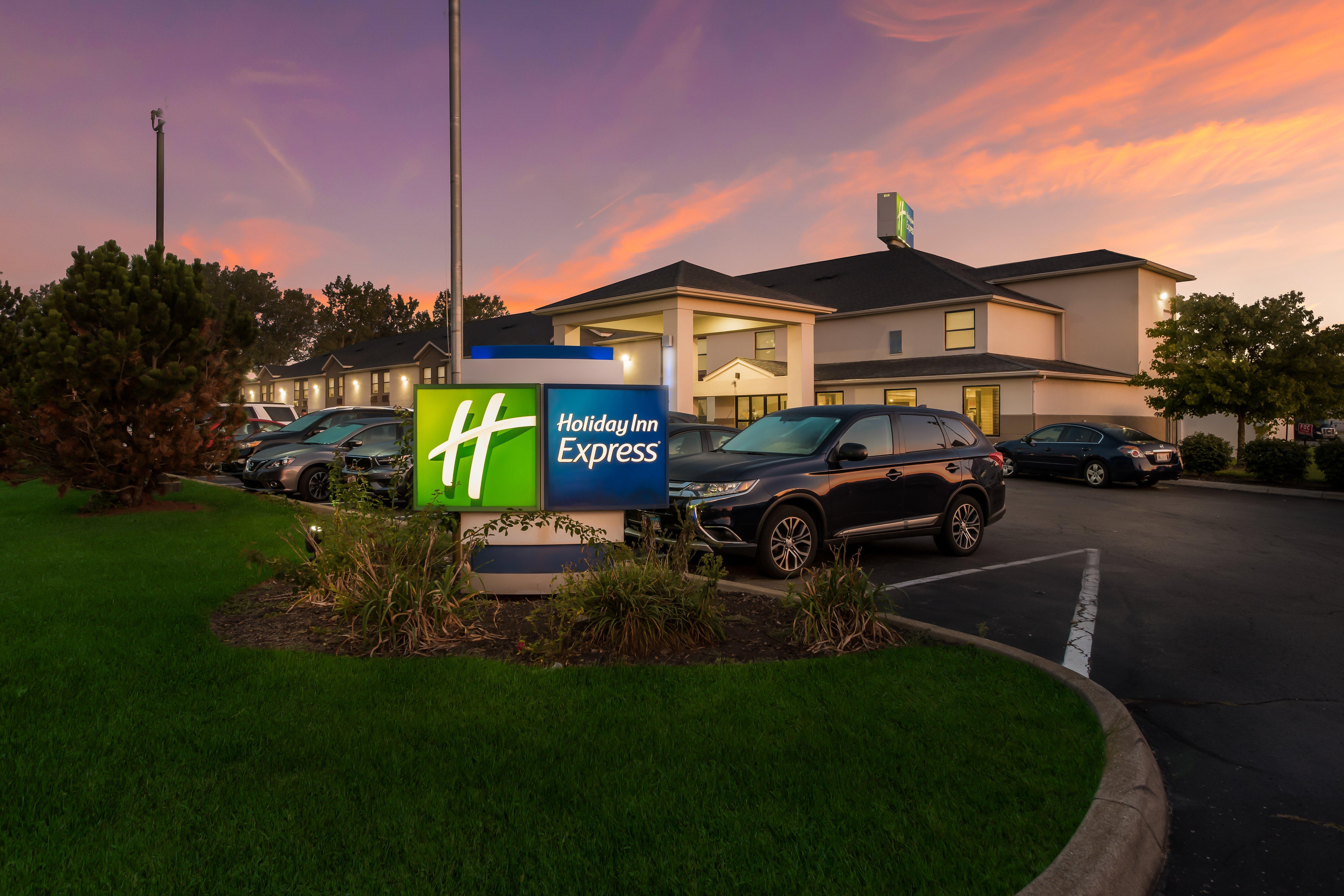 Holiday Inn Express London-I-70 By Ihg Zewnętrze zdjęcie