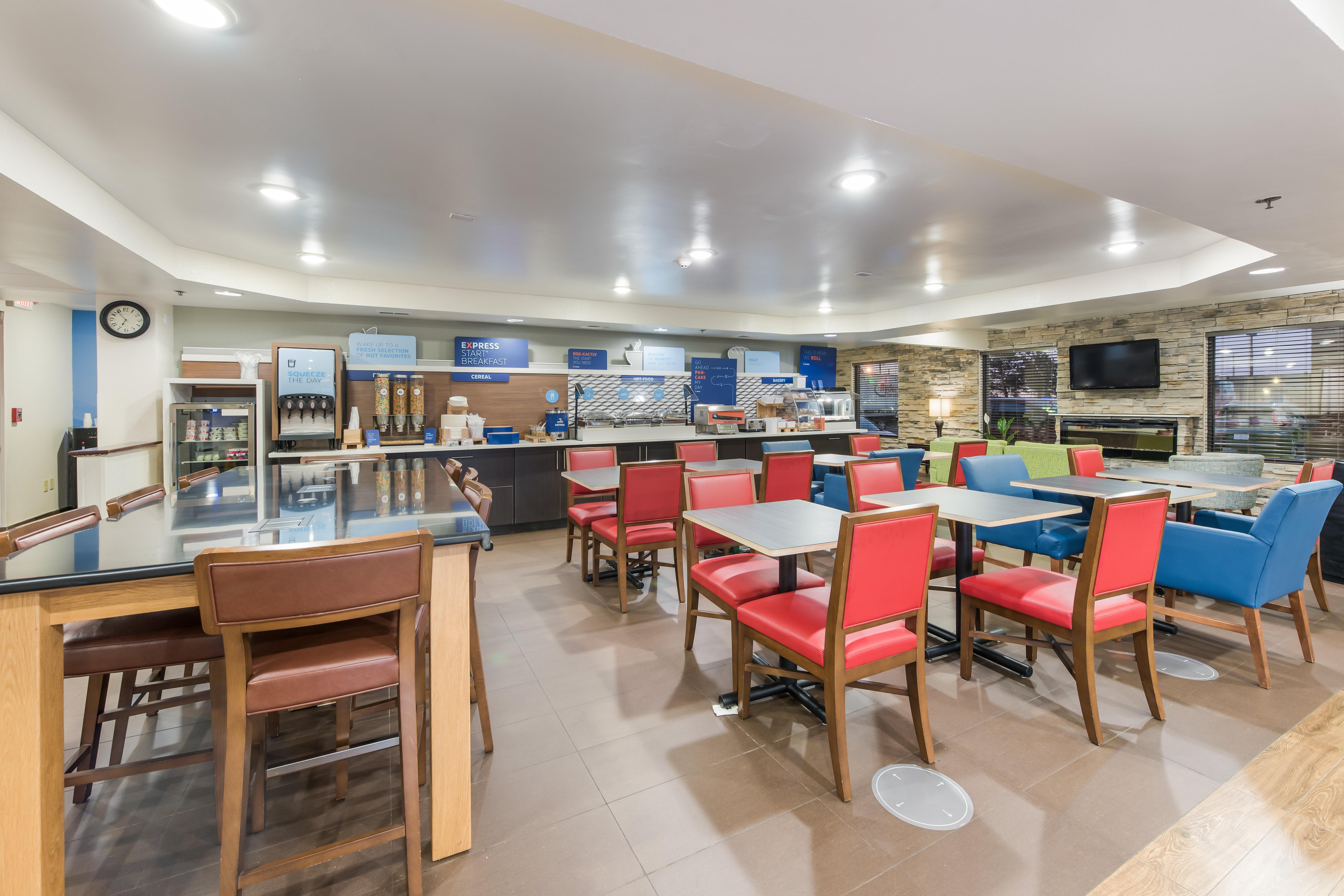 Holiday Inn Express London-I-70 By Ihg Zewnętrze zdjęcie
