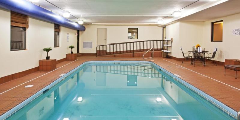Holiday Inn Express London-I-70 By Ihg Zewnętrze zdjęcie